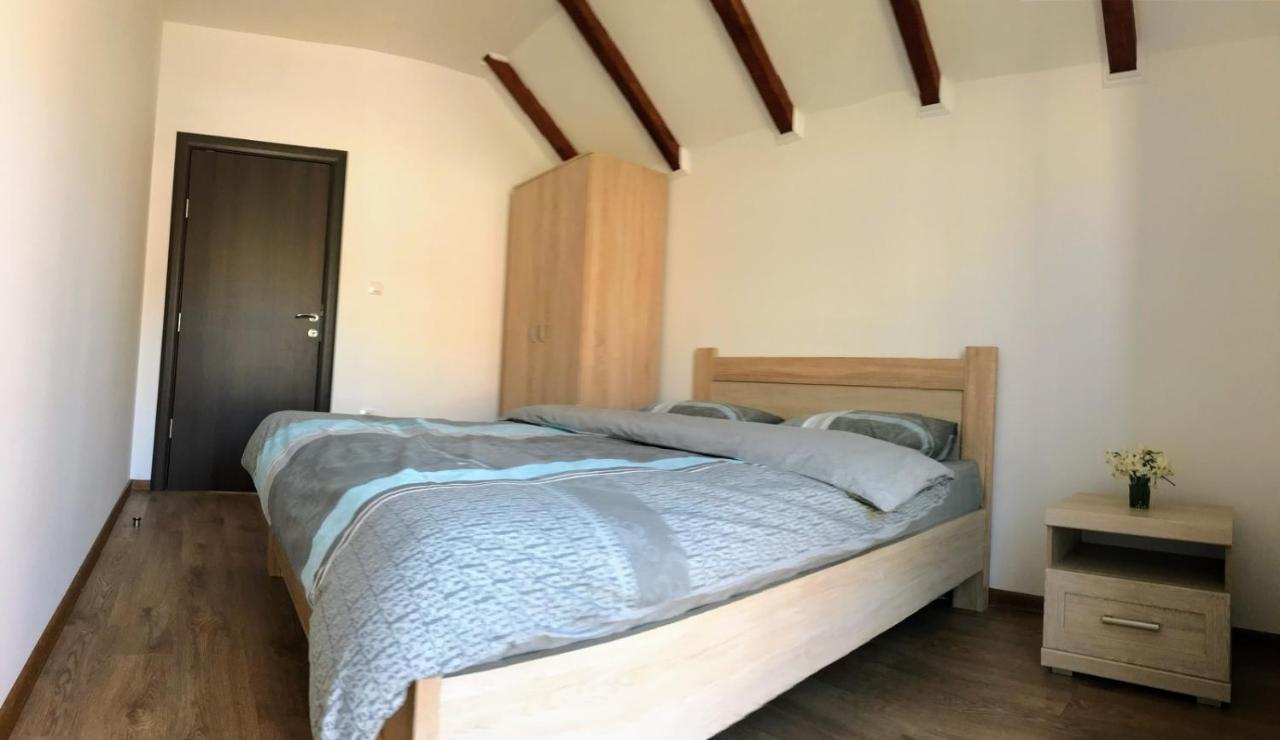 Guest House Markovic Lovcen Cetinje Exterior photo